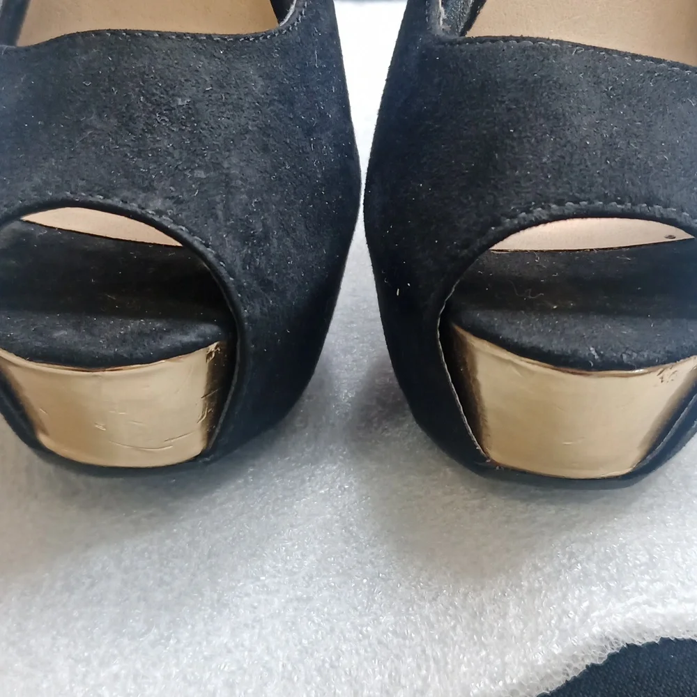 Black suede Platform Sandals Shoes with Gold Trim High 6" Heels - Picture 7 of 9